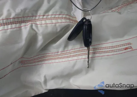 2016 Toyota Corolla Le из США, поврежденный, VIN 2T1BURHE6GC740931